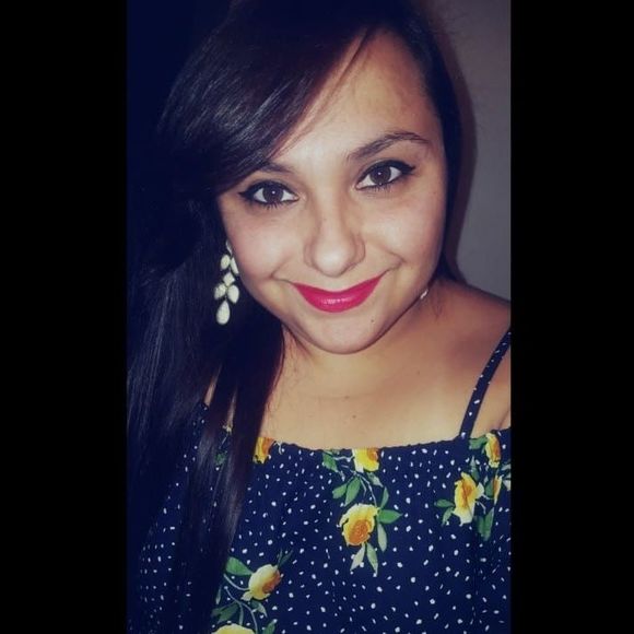 Meet your Posher, Jess - Picture 1 of 1